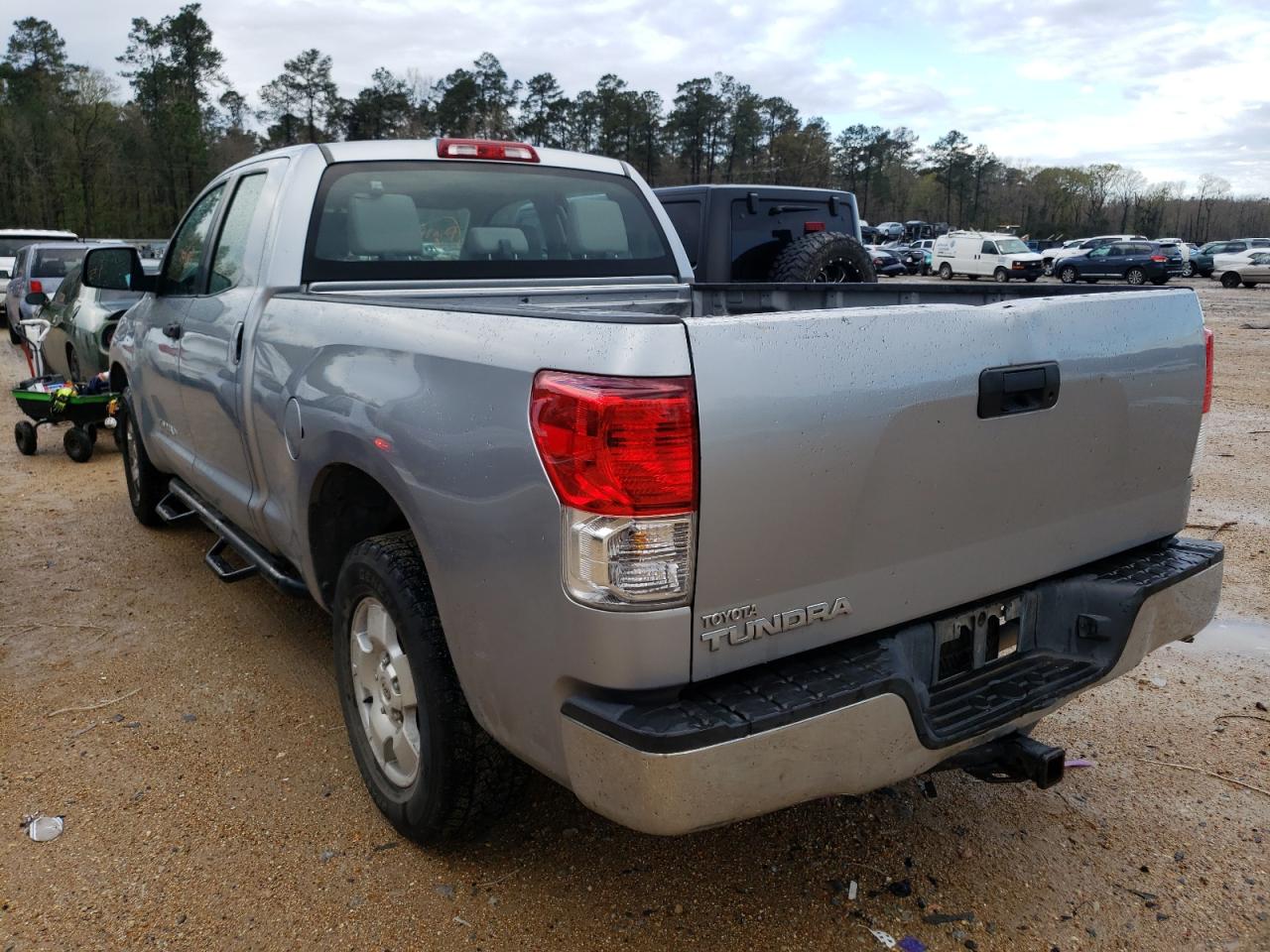 Photo 3 from auction – 2011 TOYOTA TUNDRA DOU with VIN 5TFRM5F10BX025337