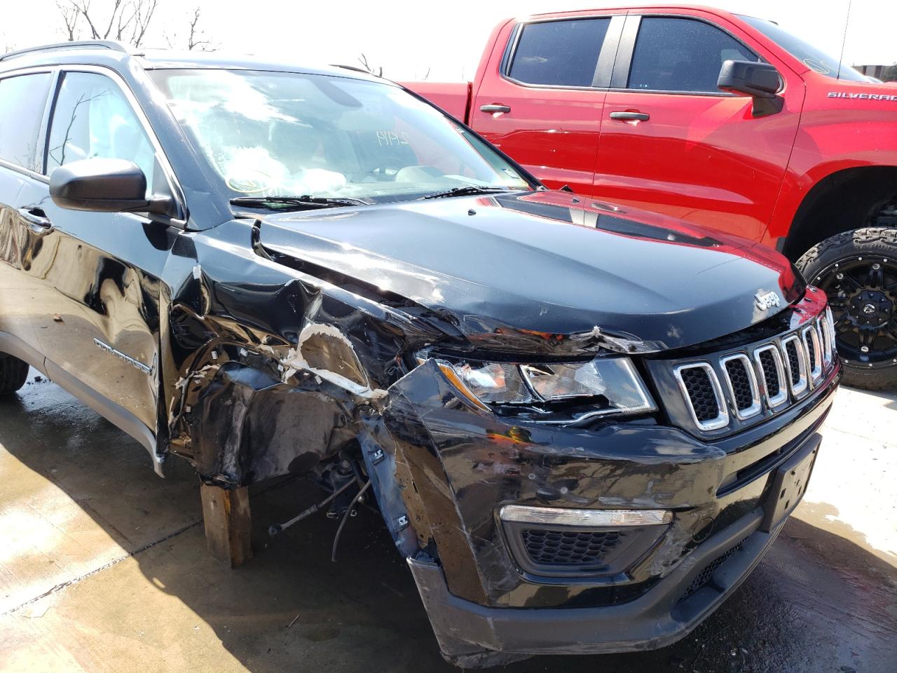 Photo 9 from auction – 2019 JEEP COMPASS SP with VIN 3C4NJCABXKT614953