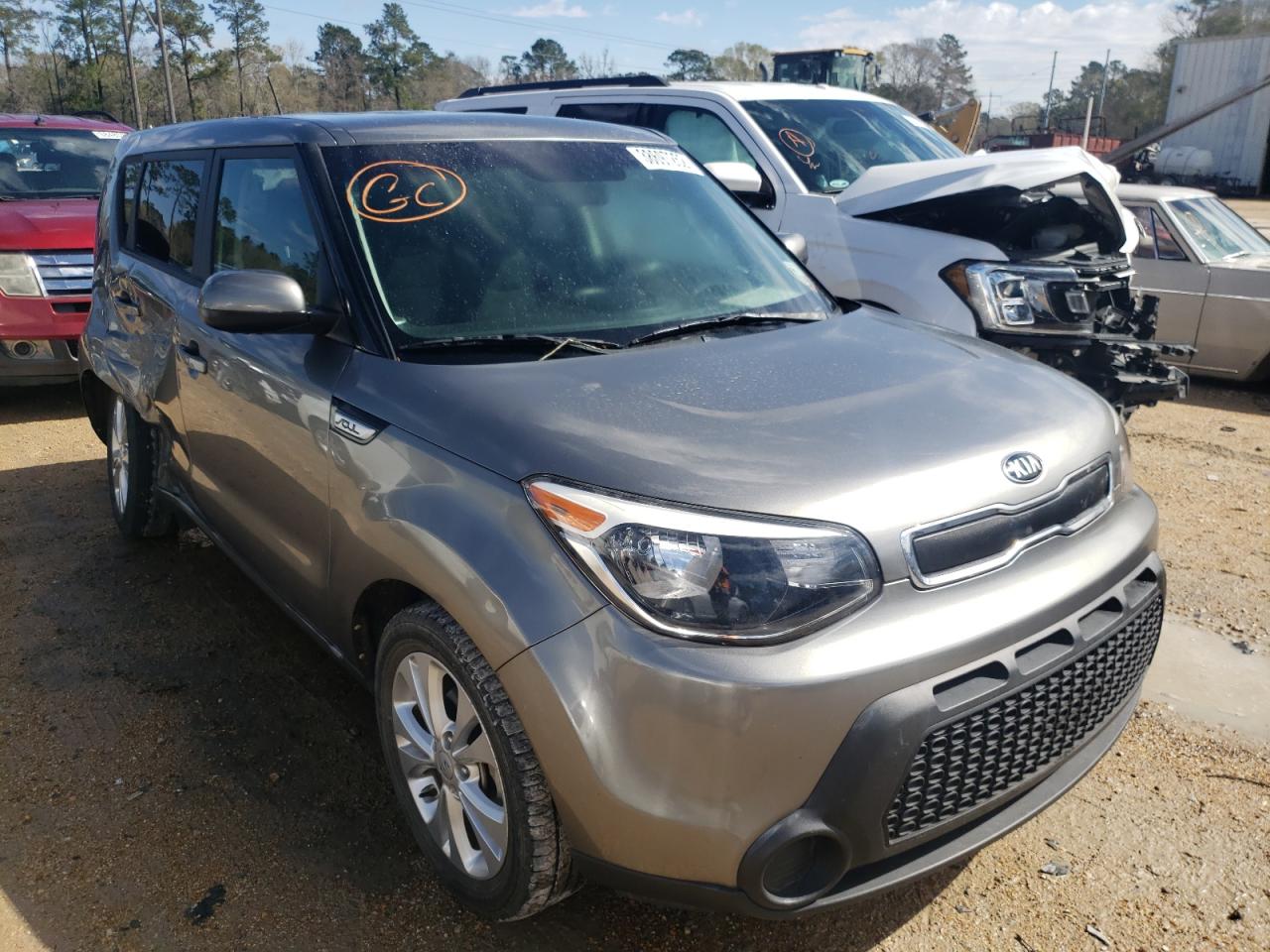 KIA SOUL 2016 with VIN KNDJN2A27G7379047 - Photo from auction