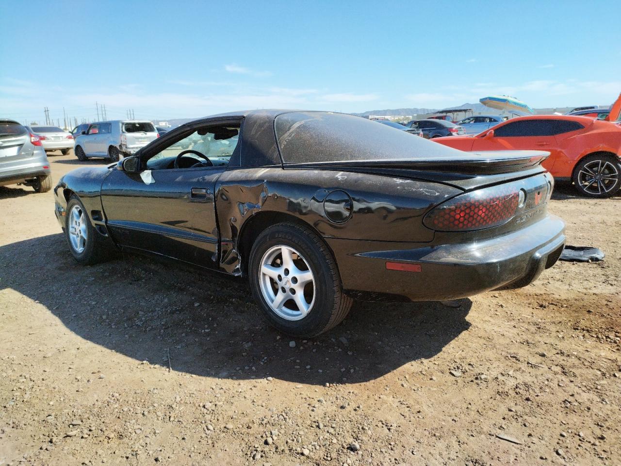 Photo 3 from auction – 2000 PONTIAC FIREBIRD with VIN 2G2FS22K4Y2153154