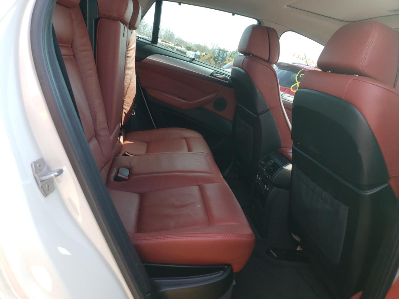 Photo 6 from auction – 2014 BMW X6 XDRIVE3 with VIN 5UXFG2C53E0C42850
