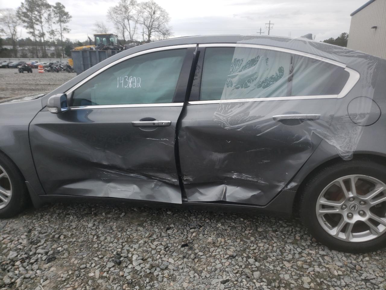 Photo 9 from auction – 2010 ACURA TL with VIN 19UUA8F52AA021039
