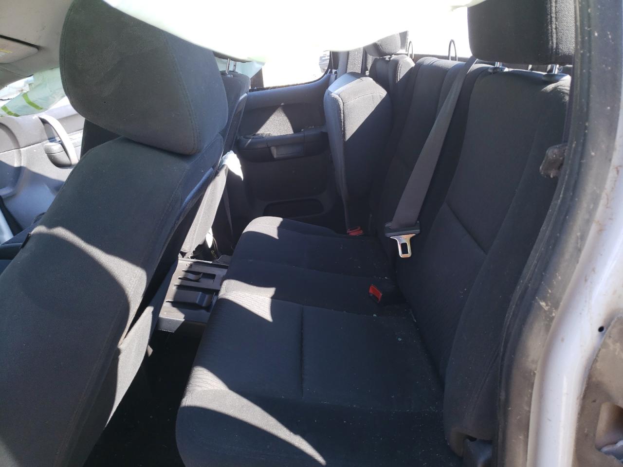 Photo 6 from auction – 2011 CHEVROLET SILVERADO with VIN 1GCRCSE00BZ294467