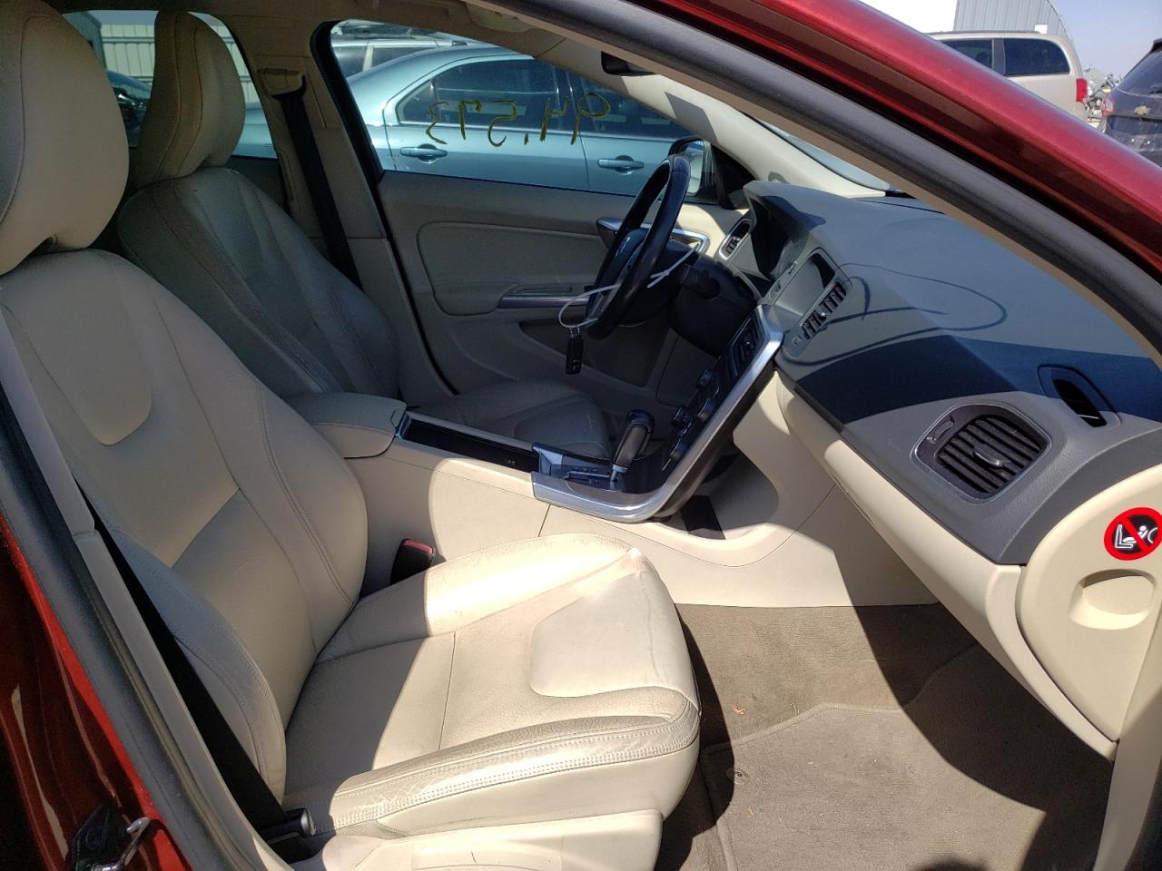 Photo 5 from auction – 2012 VOLVO S60 T5 with VIN YV1622FSXC2051162