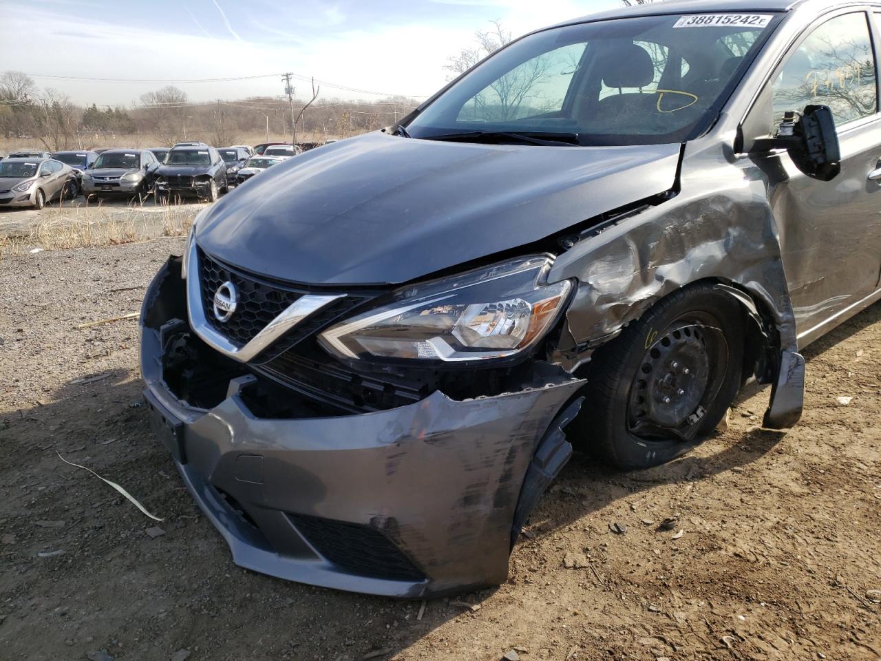 Photo 9 from auction – 2016 NISSAN SENTRA S with VIN 3N1AB7AP9GL652800