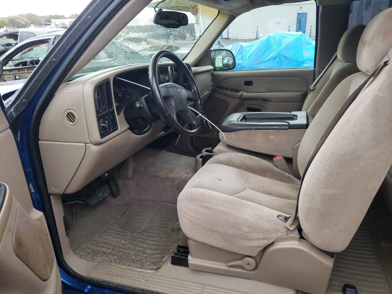 Photo 5 from auction – 2003 CHEVROLET SILVERADO with VIN 2GCEC19V831167944