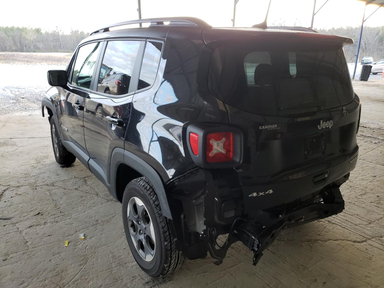 Photo 3 from auction – 2018 JEEP RENEGADE S with VIN ZACCJBAB4JPH30186