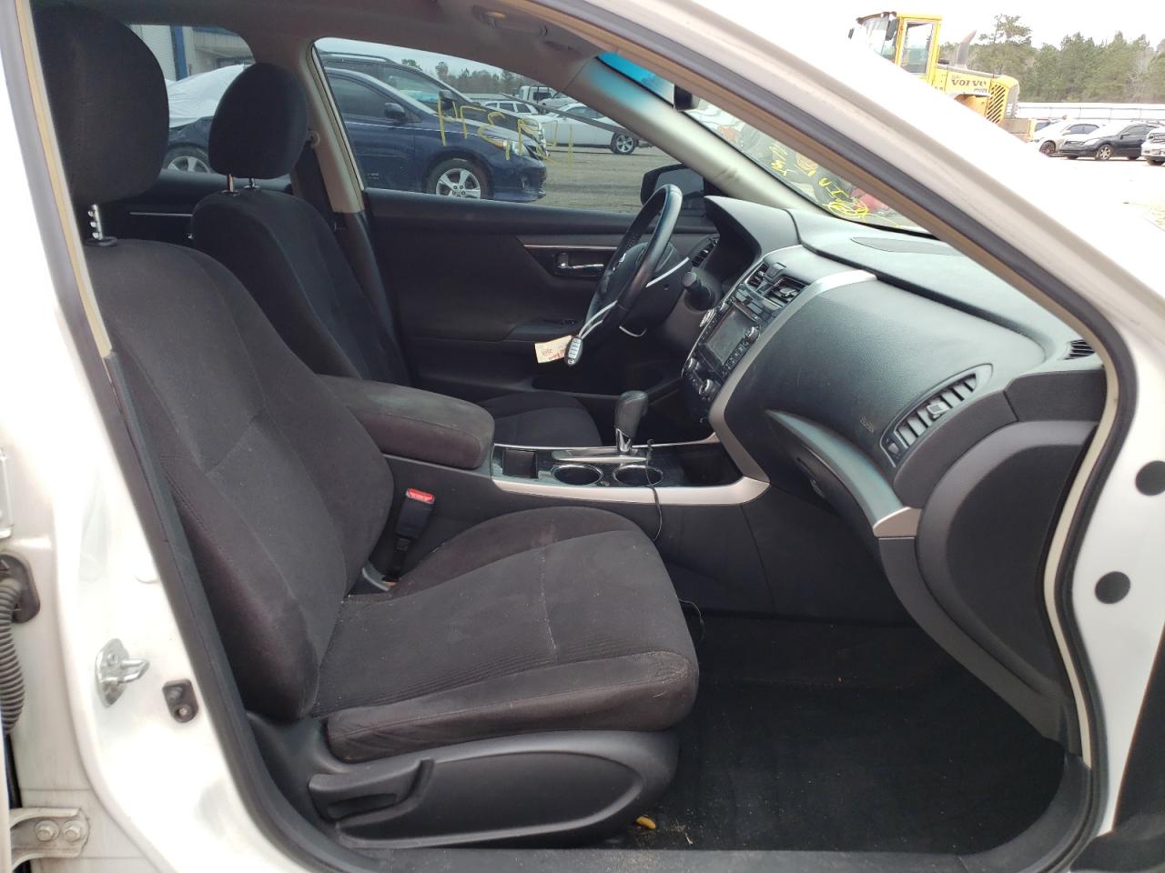 Photo 5 from auction – 2013 NISSAN ALTIMA 2.5 with VIN 1N4AL3AP0DC920522