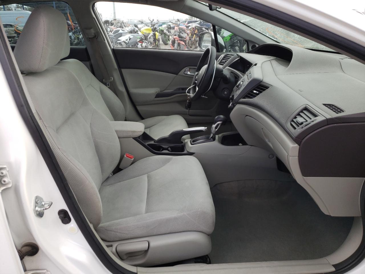 Photo 5 from auction – 2012 HONDA CIVIC EX with VIN 19XFB2F82CE326441