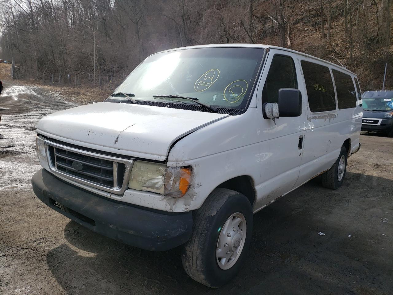 Photo 2 from auction – 2003 FORD ECONOLINE with VIN 1FBSS31L43HA85643