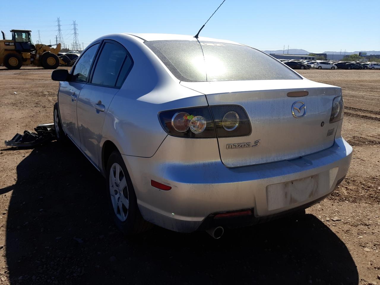 Photo 3 from auction – 2008 MAZDA 3 I with VIN JM1BK12F581822728