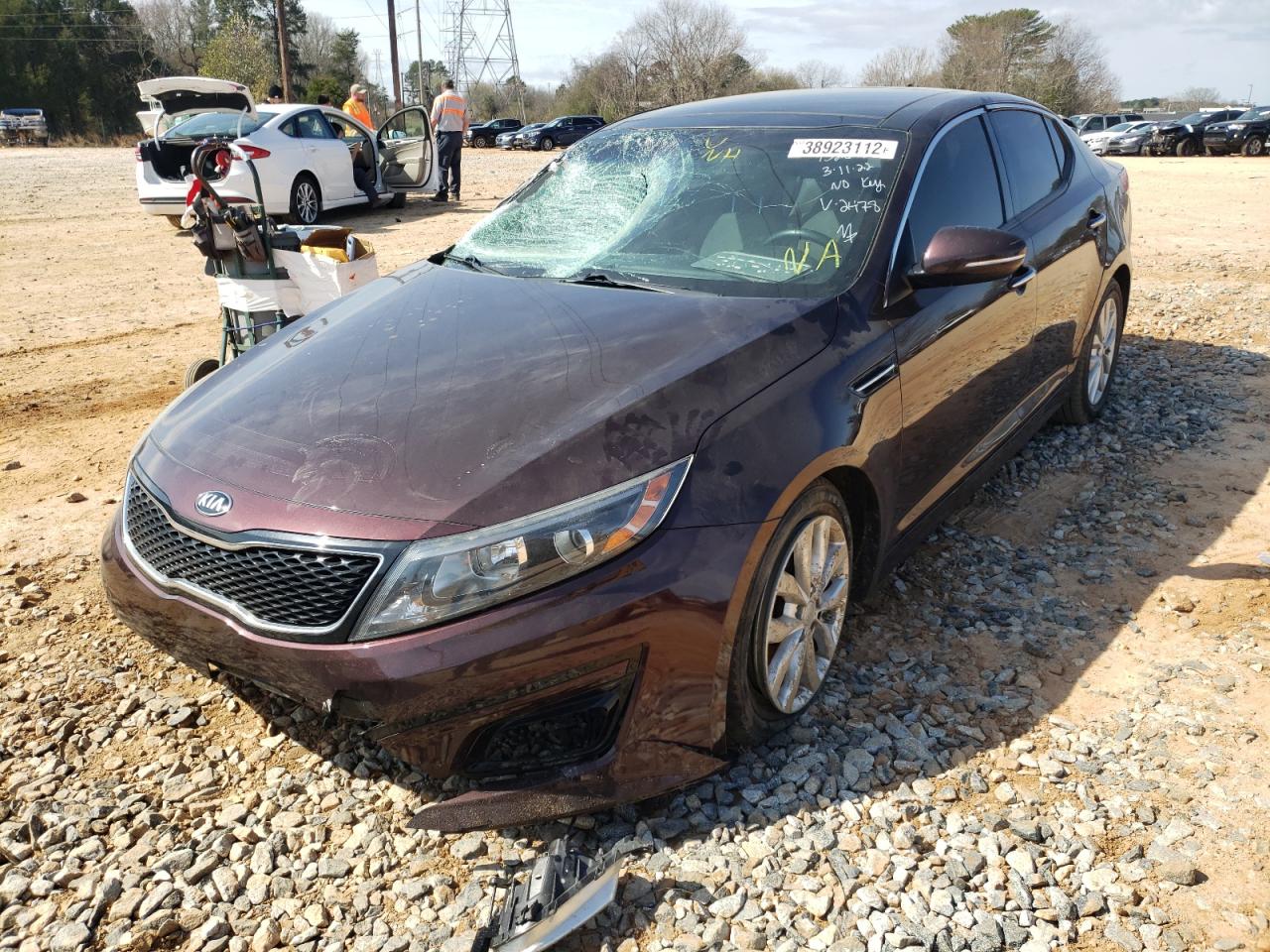 Photo 2 from auction – 2015 KIA OPTIMA EX with VIN 5XXGN4A71FG462478