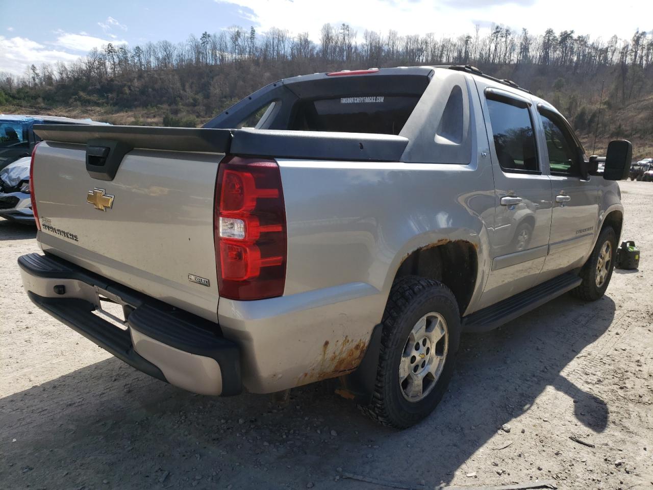 Photo 4 from auction – 2007 CHEVROLET AVALANCHE with VIN 3GNFK12337G213457
