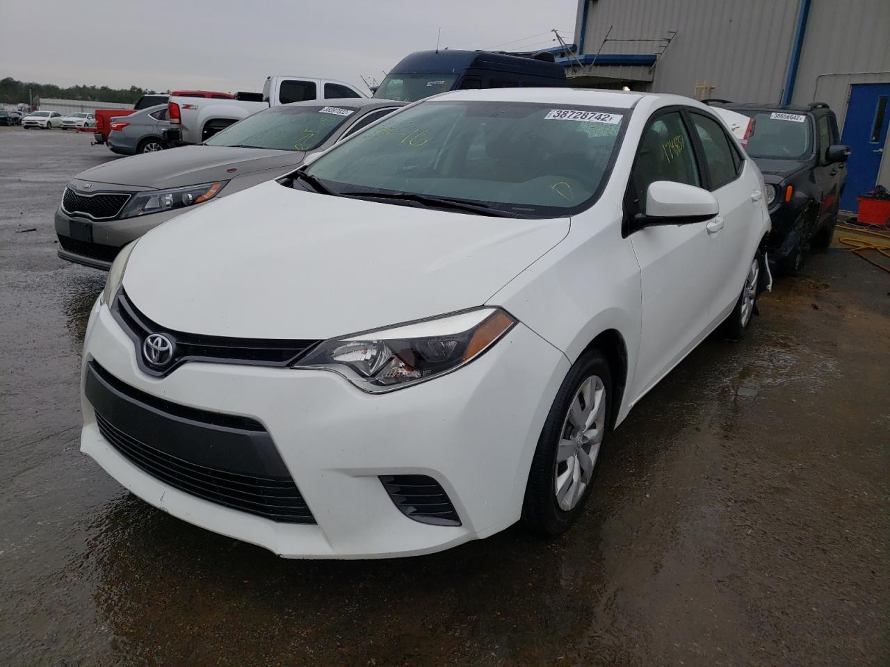 Photo 2 from auction – 2016 TOYOTA COROLLA L with VIN 5YFBURHE7GP430125