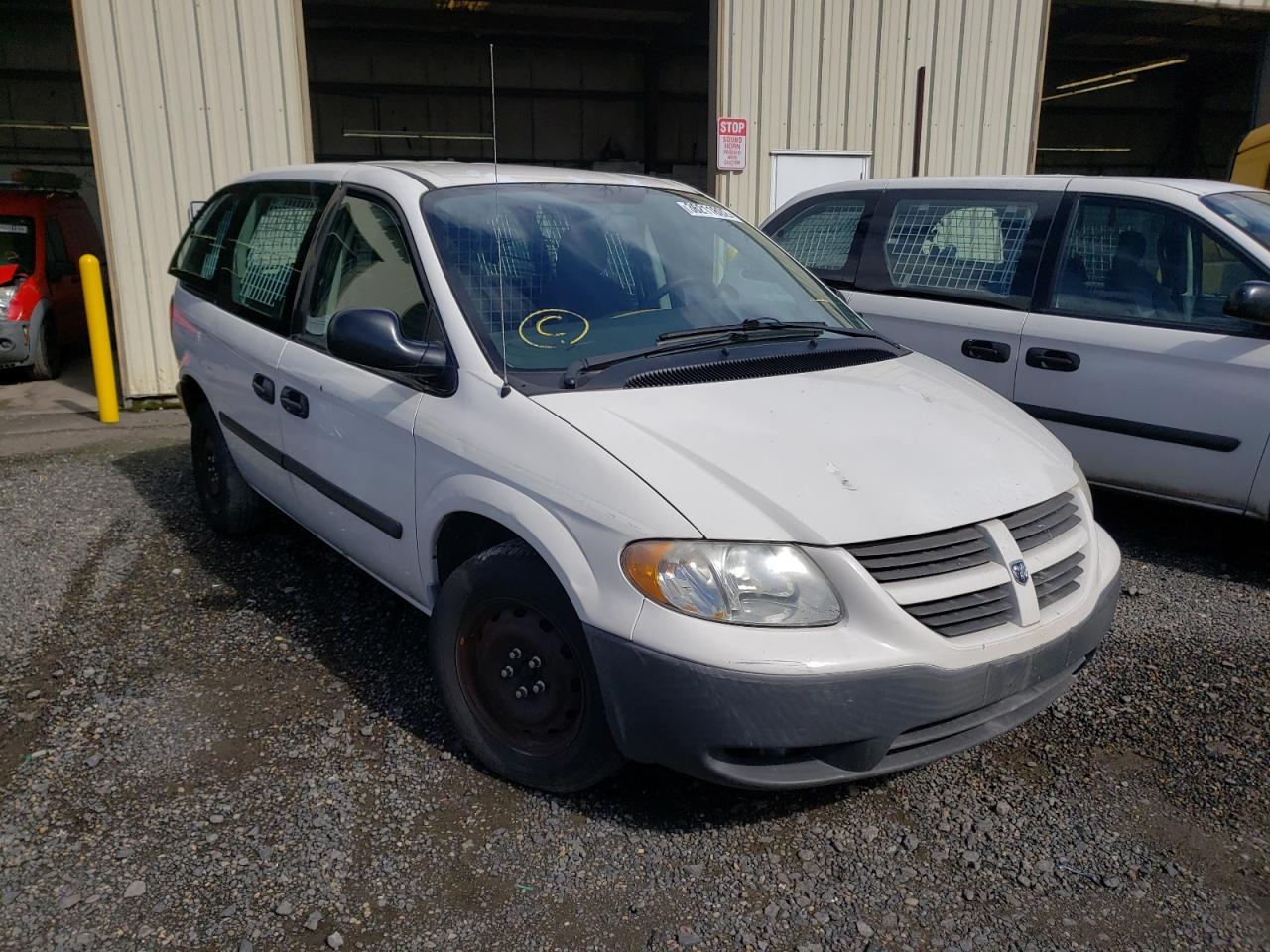 DODGE CARAVAN C/ 2006 with VIN 1D4GP21E66B512247 - Photo from auction