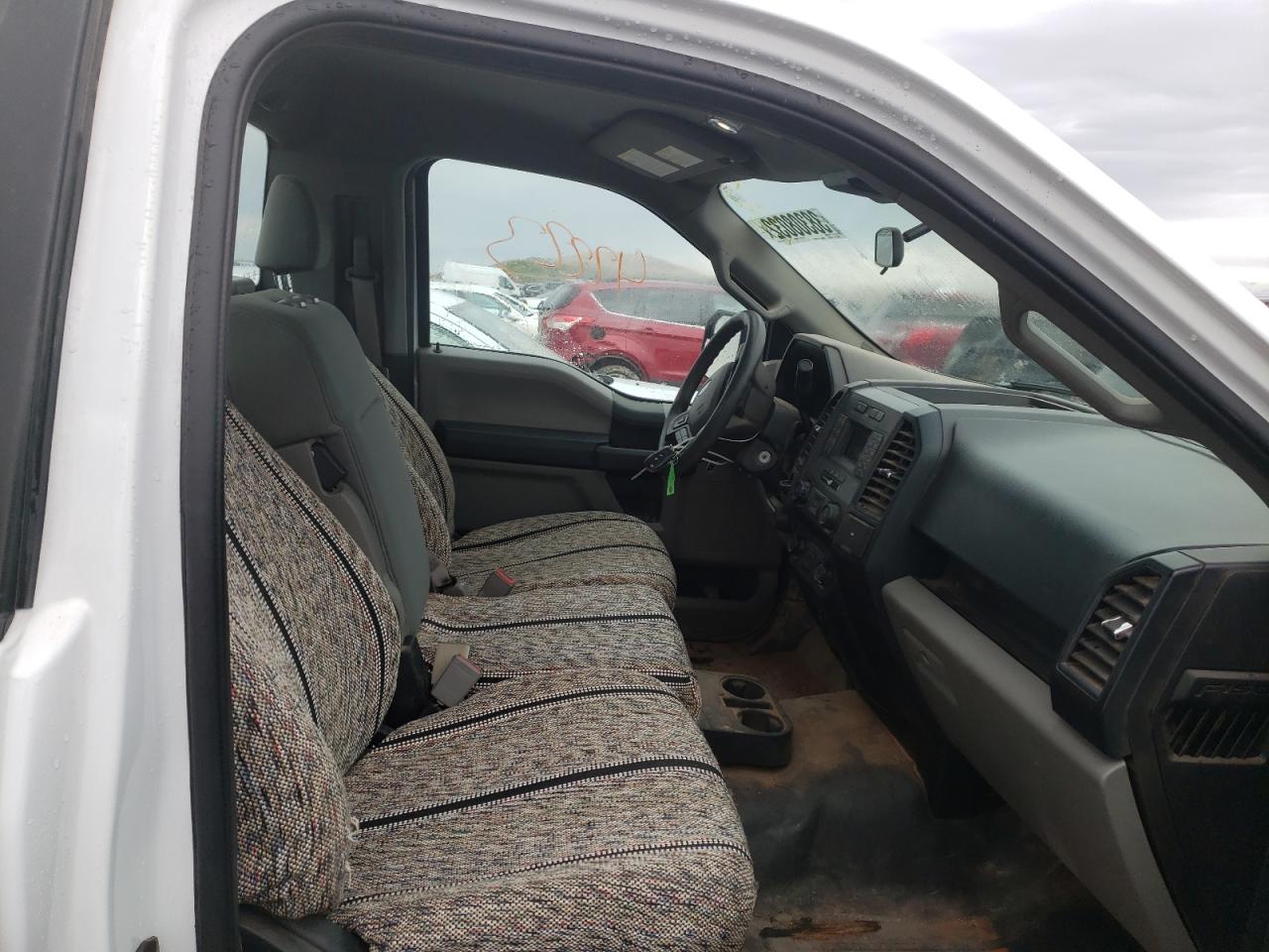 Photo 5 from auction – 2019 FORD F150 with VIN 1FTMF1CB1KKF17513