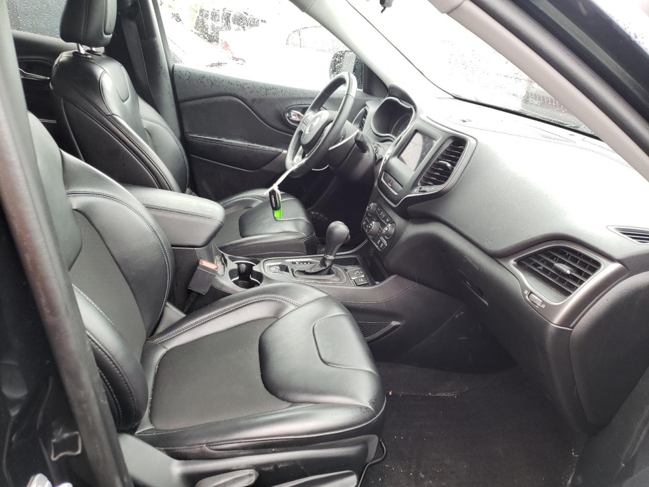Photo 5 from auction – 2019 JEEP CHEROKEE L with VIN 1C4PJLLX2KD144800