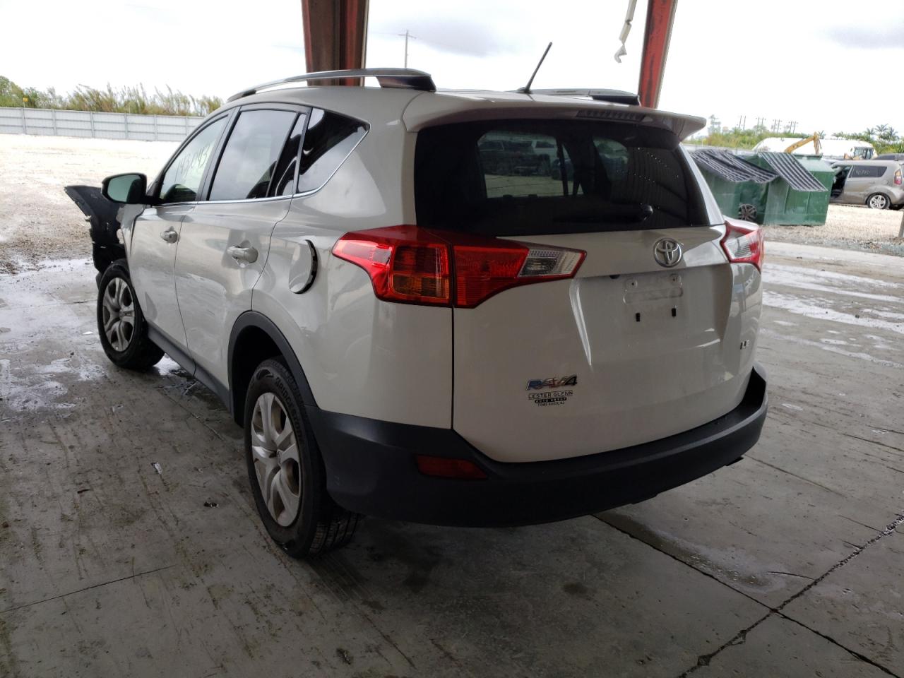 Photo 3 from auction – 2013 TOYOTA RAV4 LE with VIN JTMZFREV6DD012490