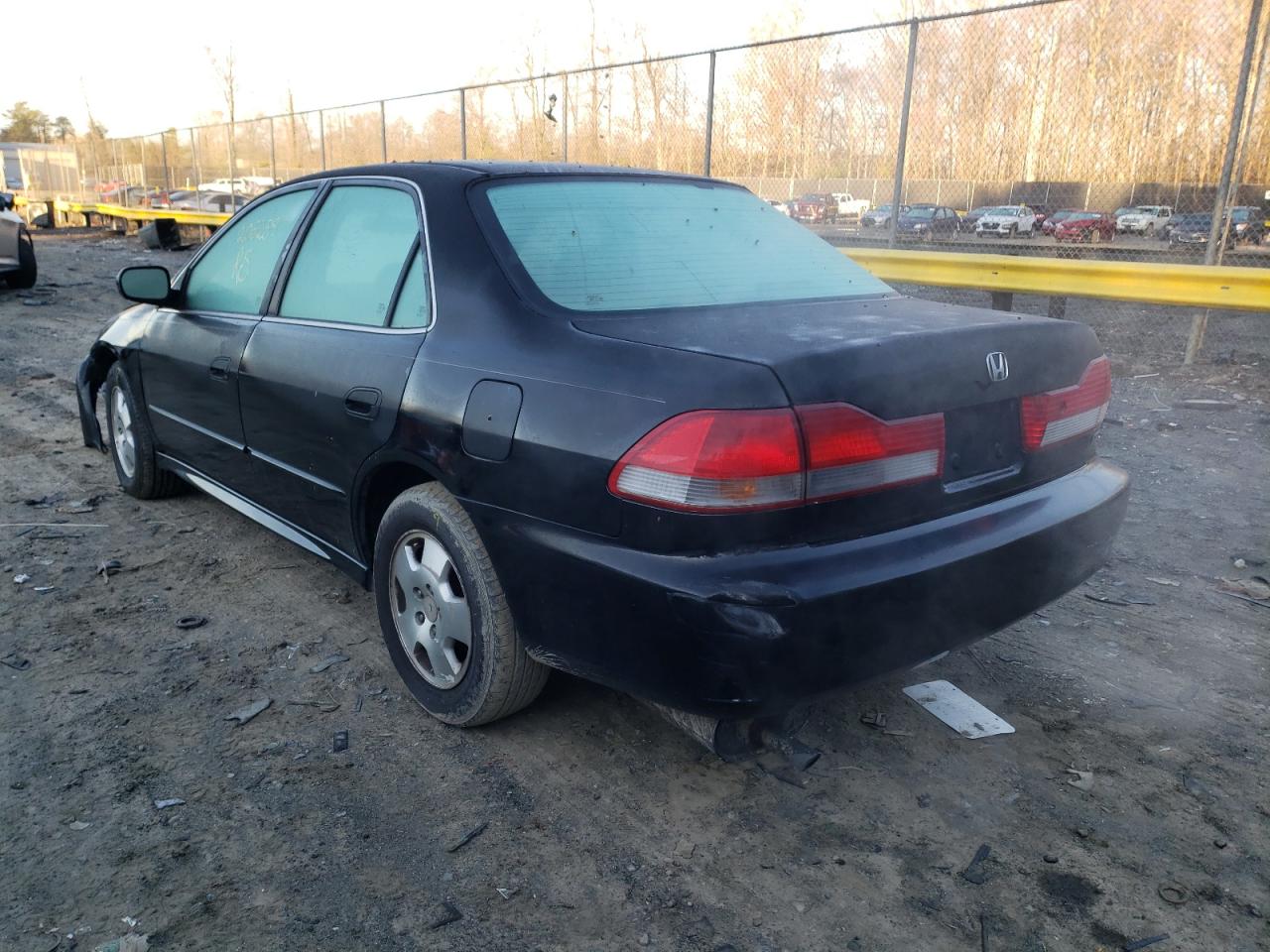 Photo 3 from auction – 2001 HONDA ACCORD with VIN 1HGCG16541A046719