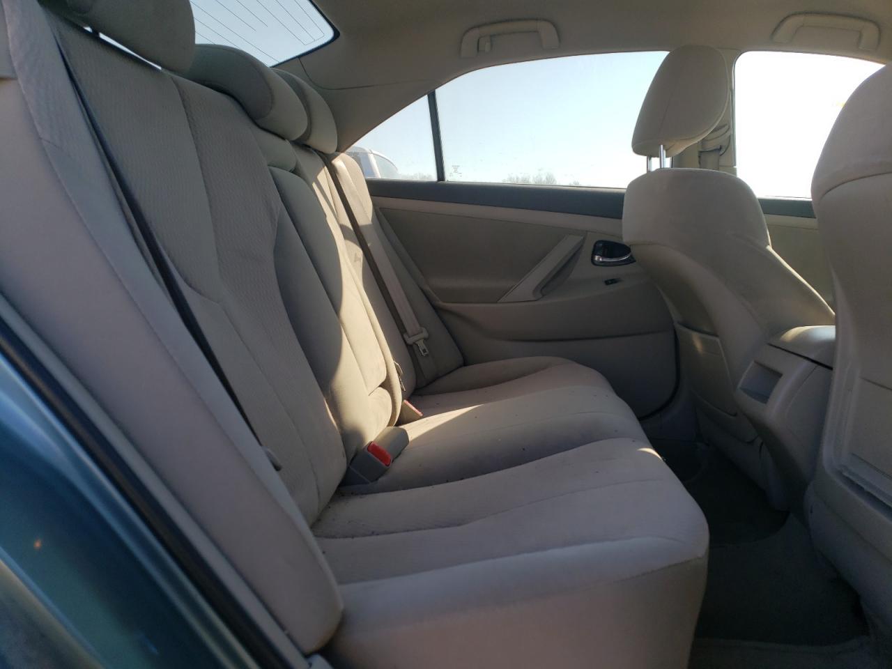 Photo 6 from auction – 2011 TOYOTA CAMRY BASE with VIN 4T1BF3EK7BU699010