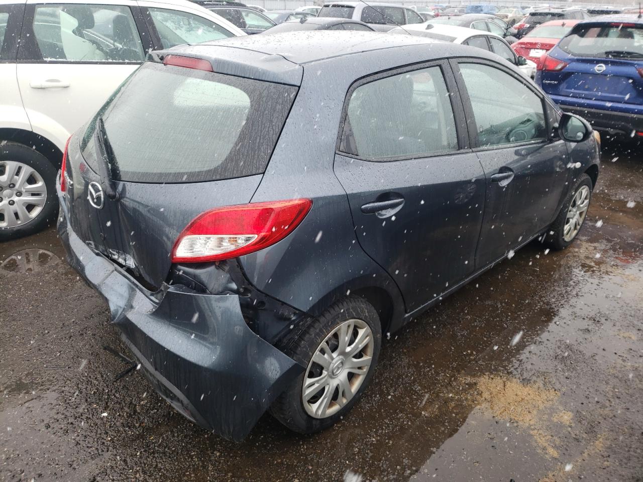 Photo 4 from auction – 2011 MAZDA MAZDA2 with VIN JM1DE1HY1B0110934