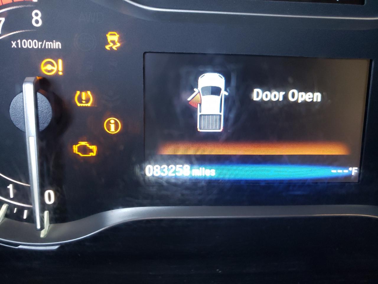 Photo 8 from auction – 2019 HONDA RIDGELINE with VIN 5FPYK3F63KB028266