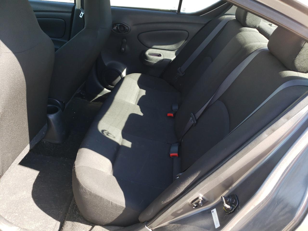 Photo 6 from auction – 2017 NISSAN VERSA S with VIN 3N1CN7AP7HL848543
