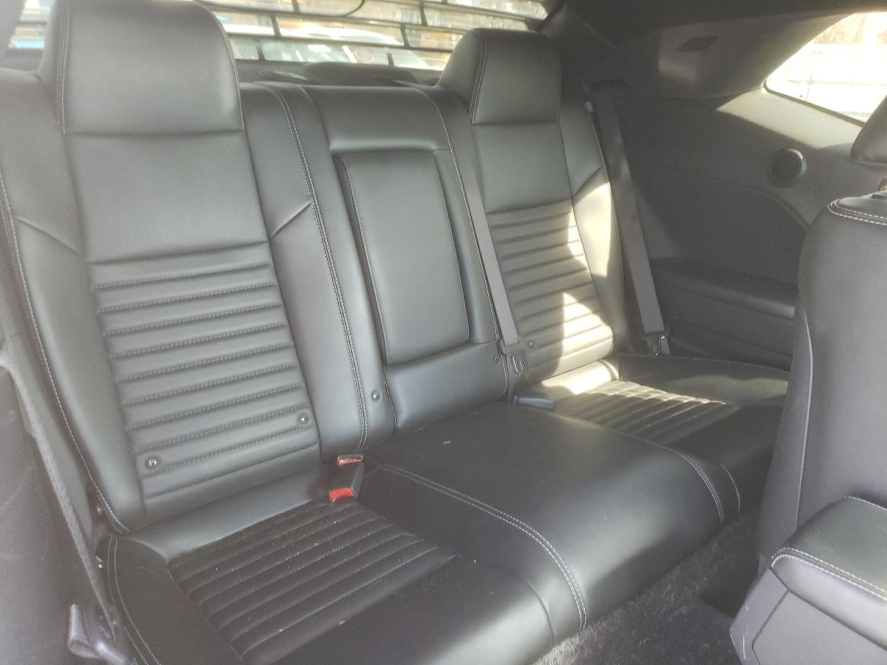 Photo 6 from auction – 2014 DODGE CHALLENGER with VIN 2C3CDYBTXEH143410