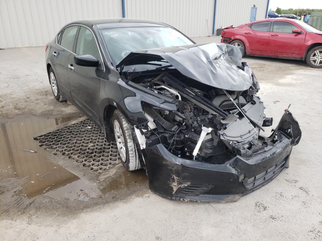 NISSAN ALTIMA 2018 with VIN 1N4AL3AP1JC105399 - Photo from auction