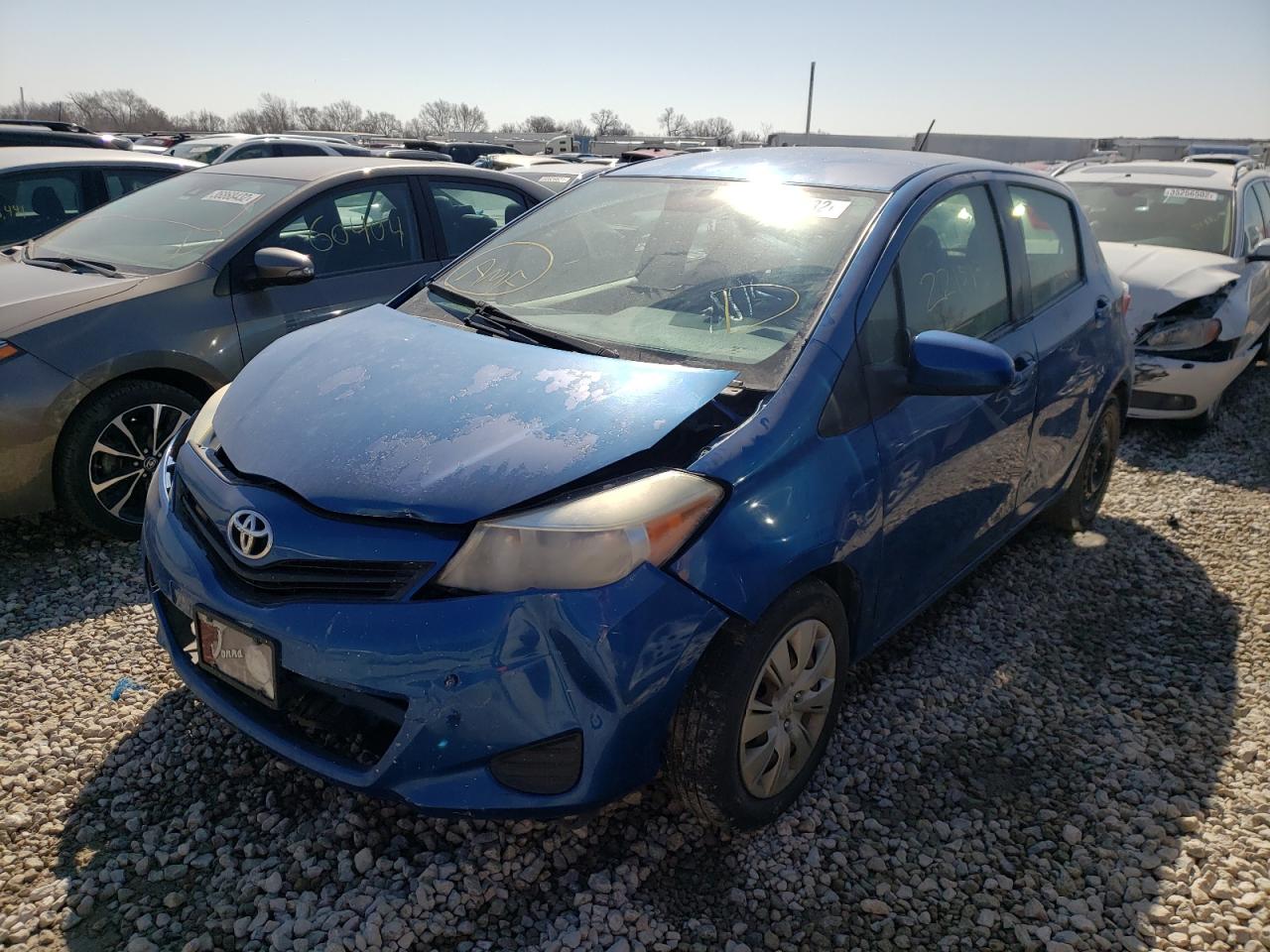 Photo 2 from auction – 2013 TOYOTA YARIS with VIN JTDKTUD39DD542935
