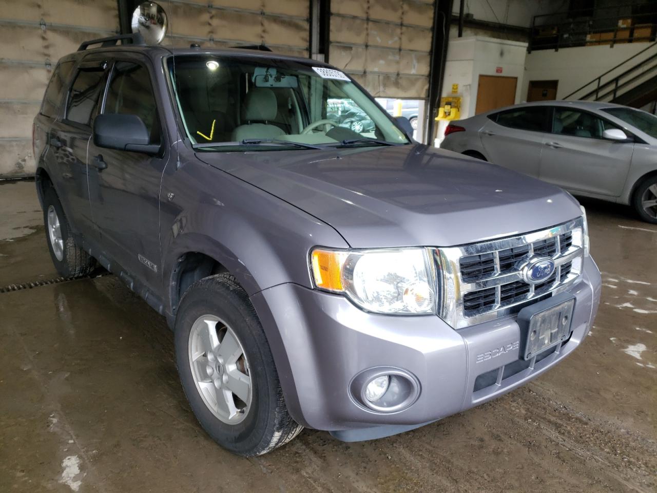 Photo 1 from auction – 2008 FORD ESCAPE XLT with VIN 1FMCU93168KB69011