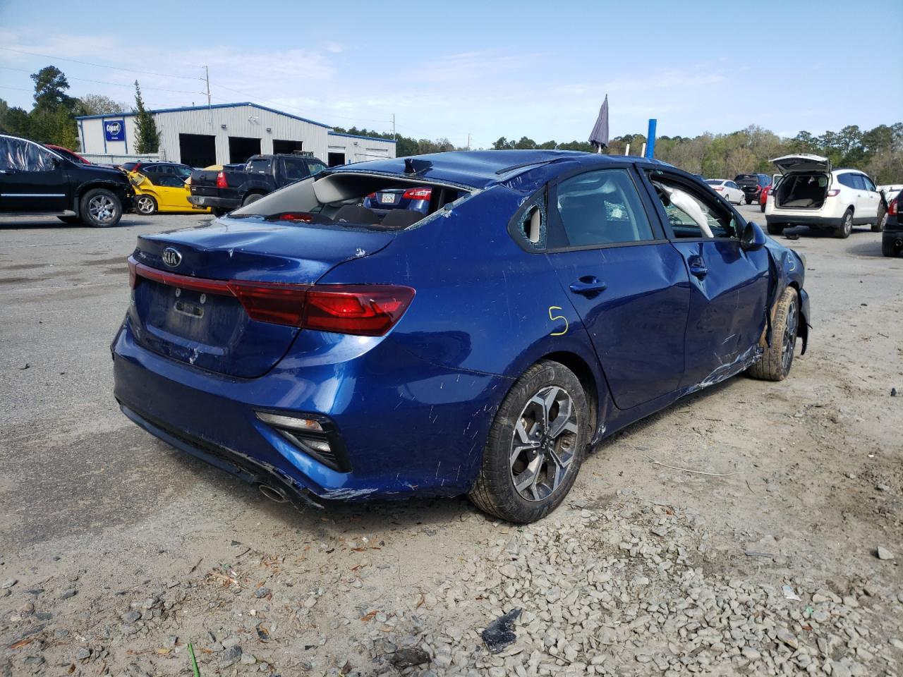 Photo 4 from auction – 2019 KIA FORTE FE with VIN 3KPF24AD7KE095910