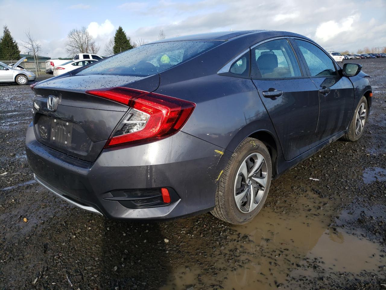 Photo 4 from auction – 2019 HONDA CIVIC LX with VIN 19XFC2F68KE203110