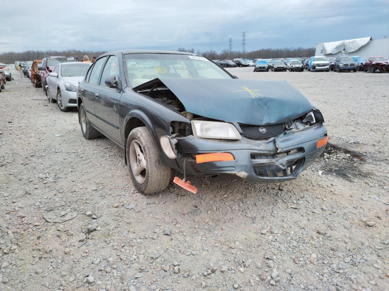 Photo 1 from auction – 1995 NISSAN MAXIMA GLE with VIN JN1CA21D4ST013703
