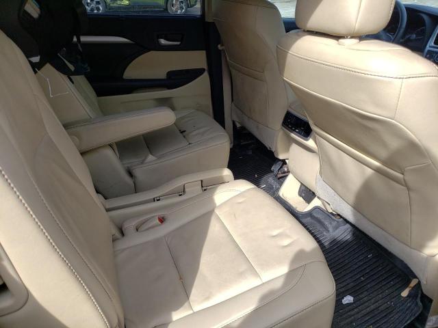 Photo 6 from auction – 2019 TOYOTA HIGHLANDER with VIN 5TDJZRFH0KS973696