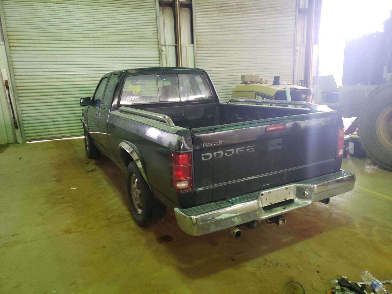 Photo 3 from auction – 1996 DODGE DAKOTA with VIN 1B7GL23Y8TS534438