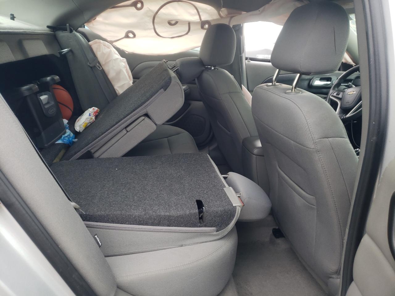 Photo 6 from auction – 2014 CHEVROLET MALIBU LS with VIN 1G11B5SL3EF220801