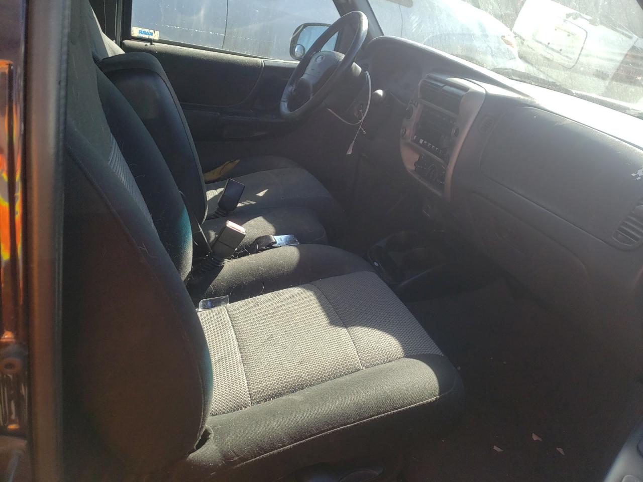 Photo 5 from auction – 2003 FORD RANGER SUP with VIN 1FTZR45E93PA15567