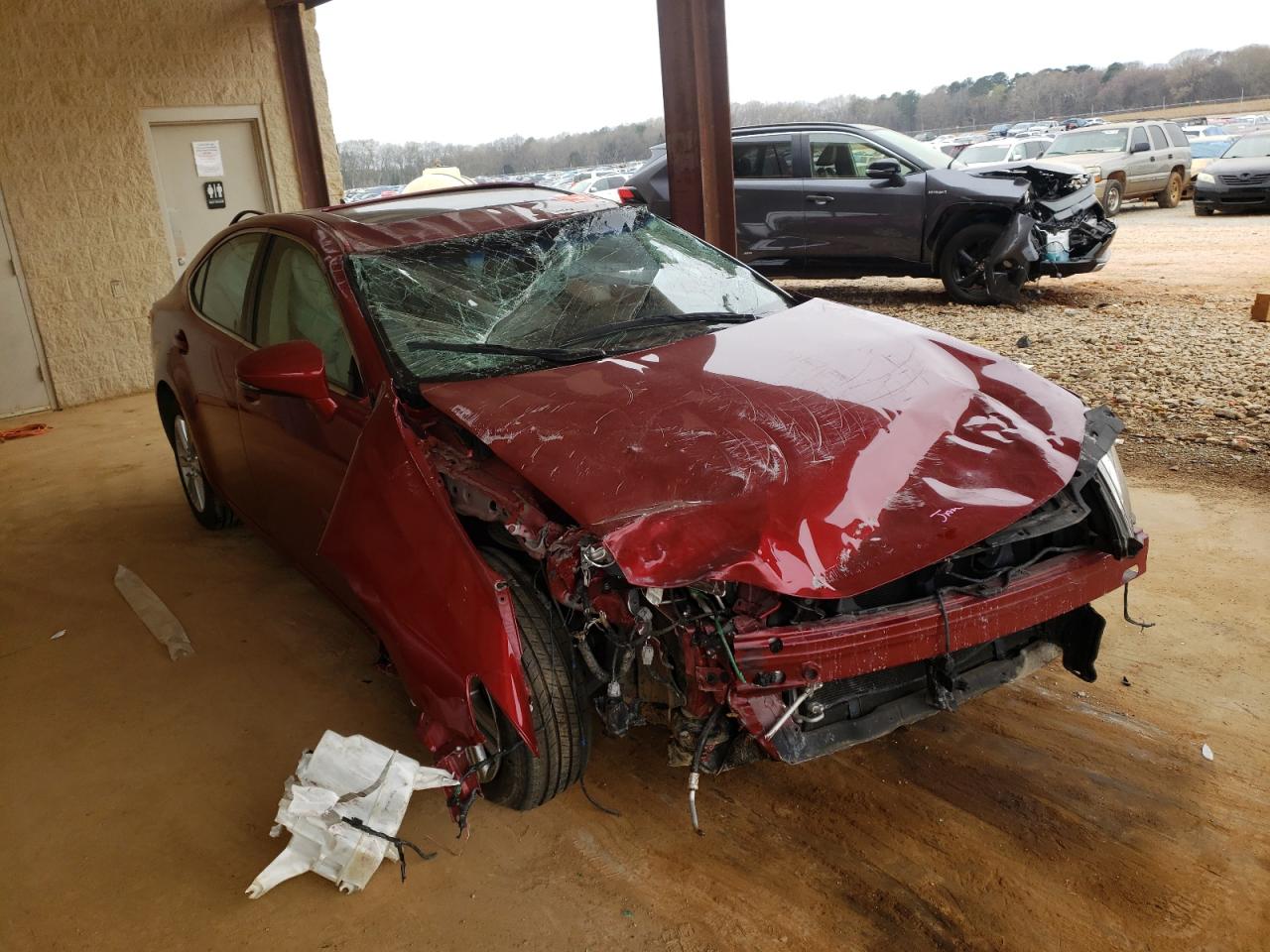 LEXUS ES 350 2013 with VIN JTHBK1GG1D2047283 - Photo from auction