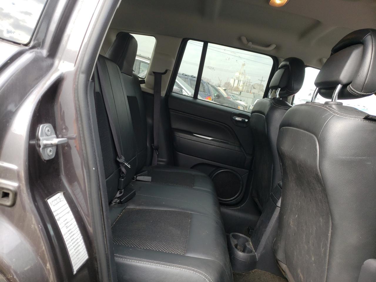 Photo 6 from auction – 2016 JEEP COMPASS LA with VIN 1C4NJDEB7GD617435