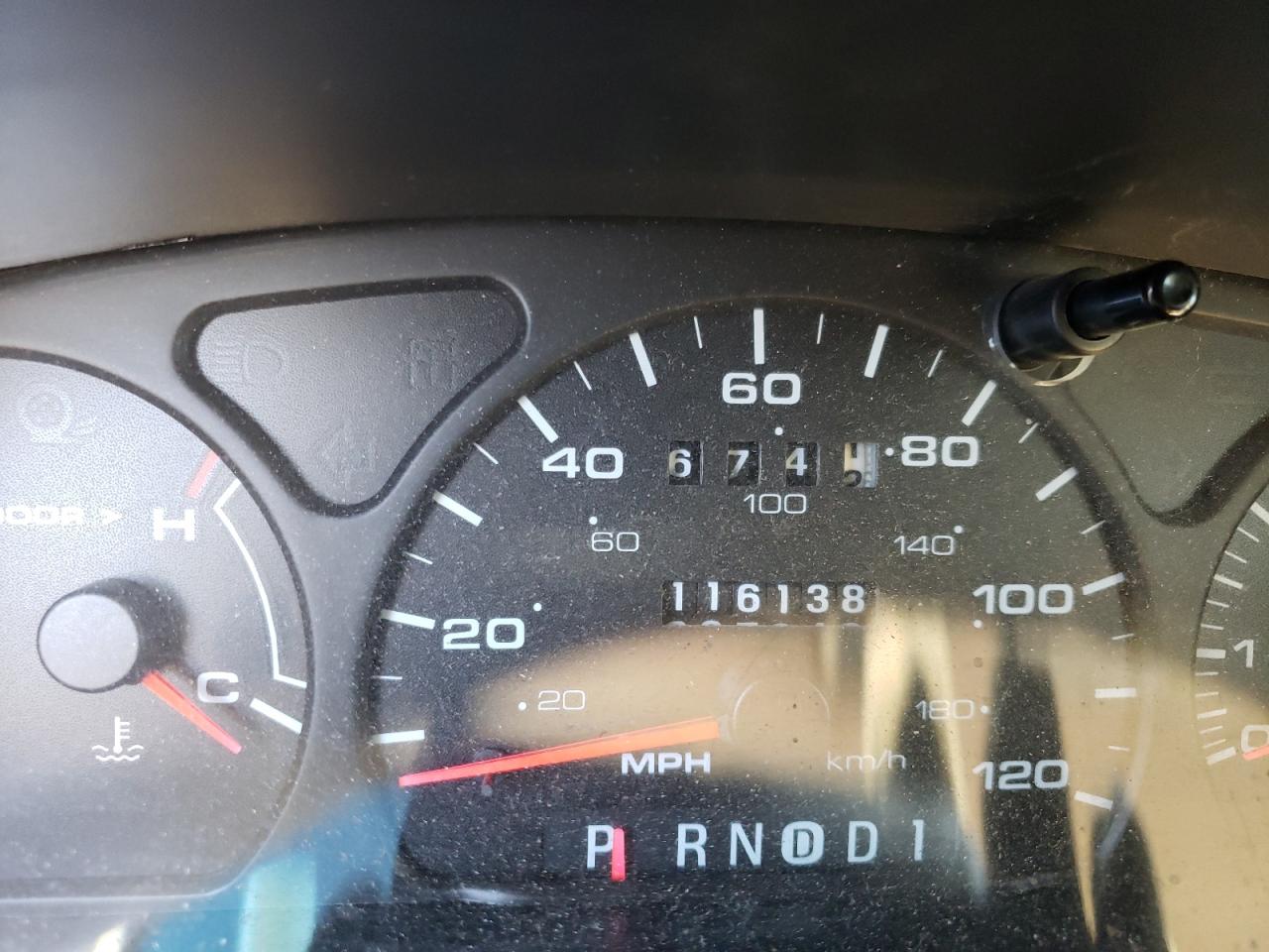 Photo 8 from auction – 2001 FORD TAURUS SEL with VIN 1FAFP56SX1A282760