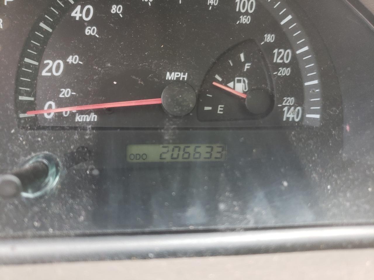 Photo 8 from auction – 2002 TOYOTA CAMRY LE with VIN 4T1BE32K72U003866