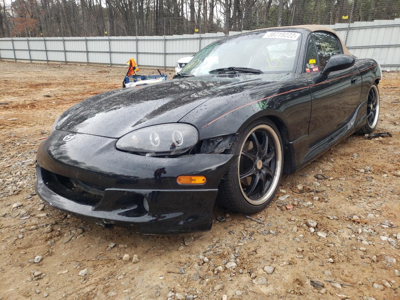 Photo 2 from auction – 2002 MAZDA MX-5 MIATA with VIN JM1NB353420227988