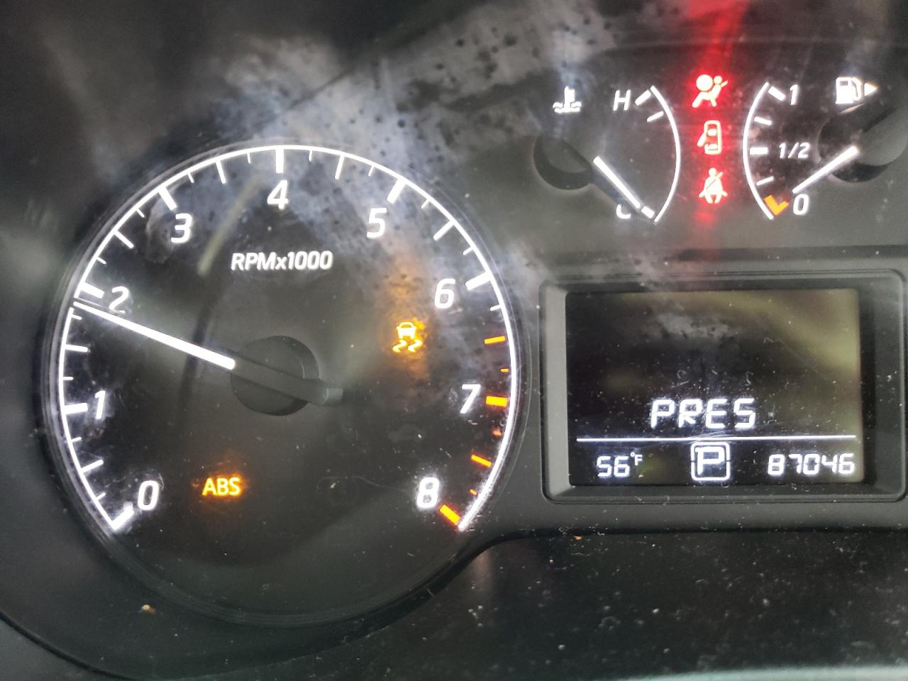 Photo 8 from auction – 2017 NISSAN SENTRA S with VIN 3N1AB7AP5HY206003