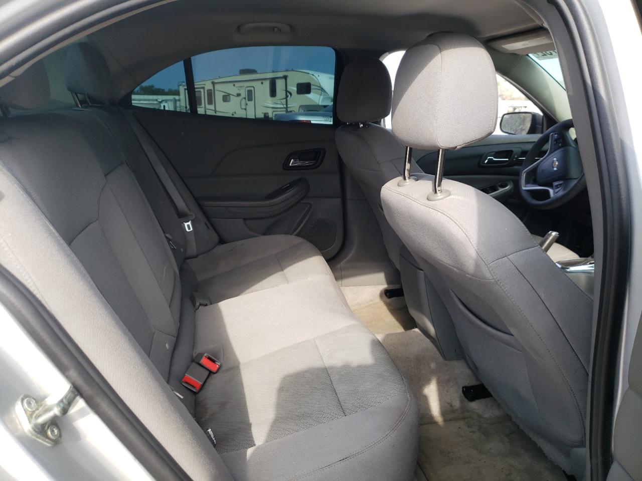 Photo 6 from auction – 2014 CHEVROLET MALIBU LS with VIN 1G11B5SL5EF240628