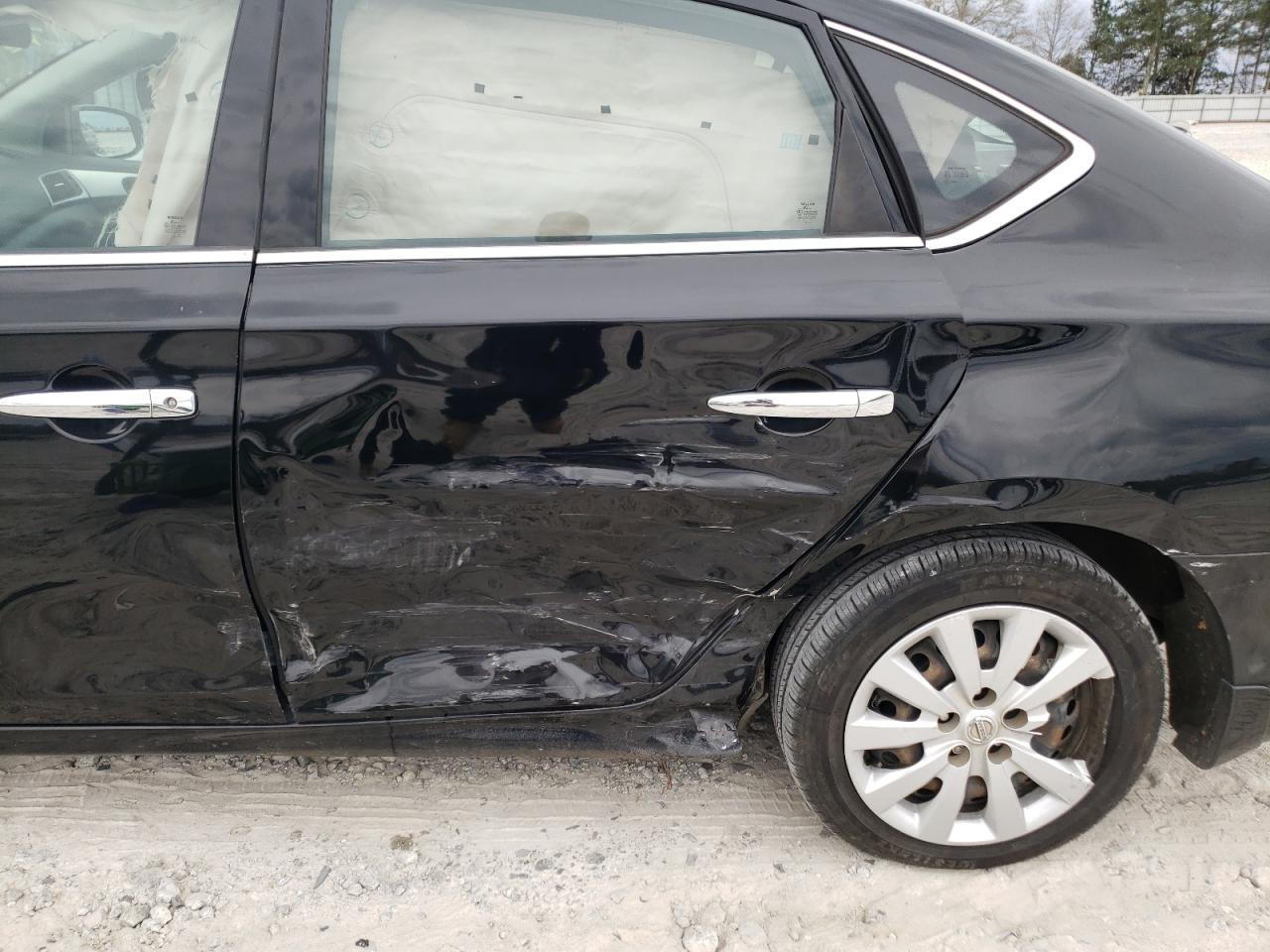 Photo 9 from auction – 2017 NISSAN SENTRA S with VIN 3N1AB7AP2HY240402