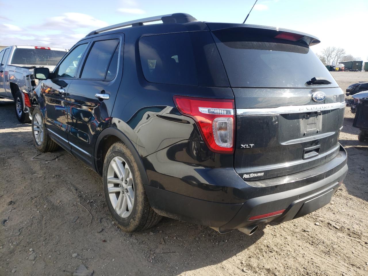 Photo 3 from auction – 2015 FORD EXPLORER X with VIN 1FM5K7D81FGC23202