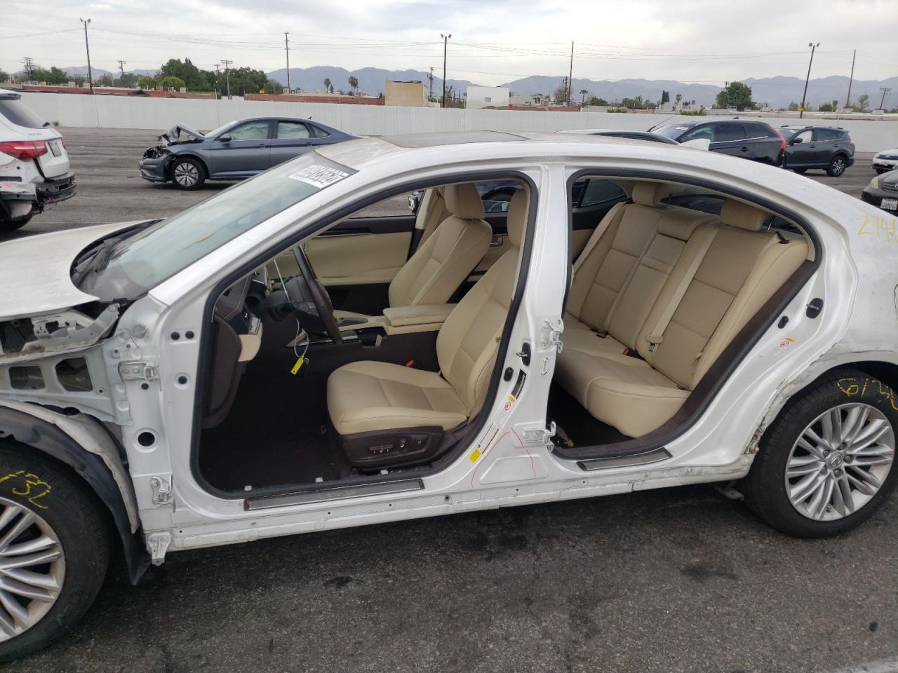 Zdjęcie 9 z aukcji – 2016 LEXUS ES 350 z VIN 58ABK1GG5GU025138