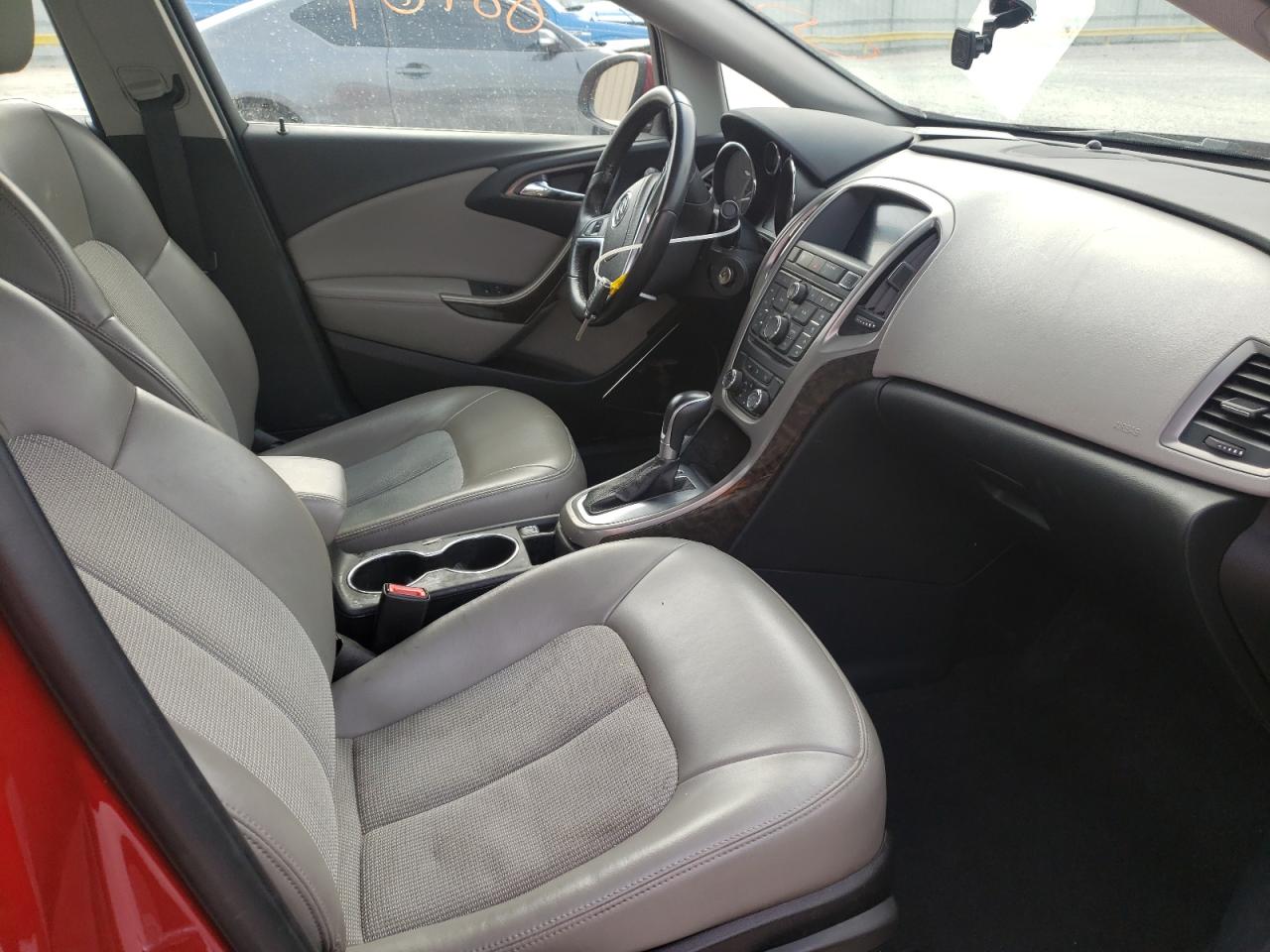 Photo 5 from auction – 2013 BUICK VERANO with VIN 1G4PP5SK8D4217005