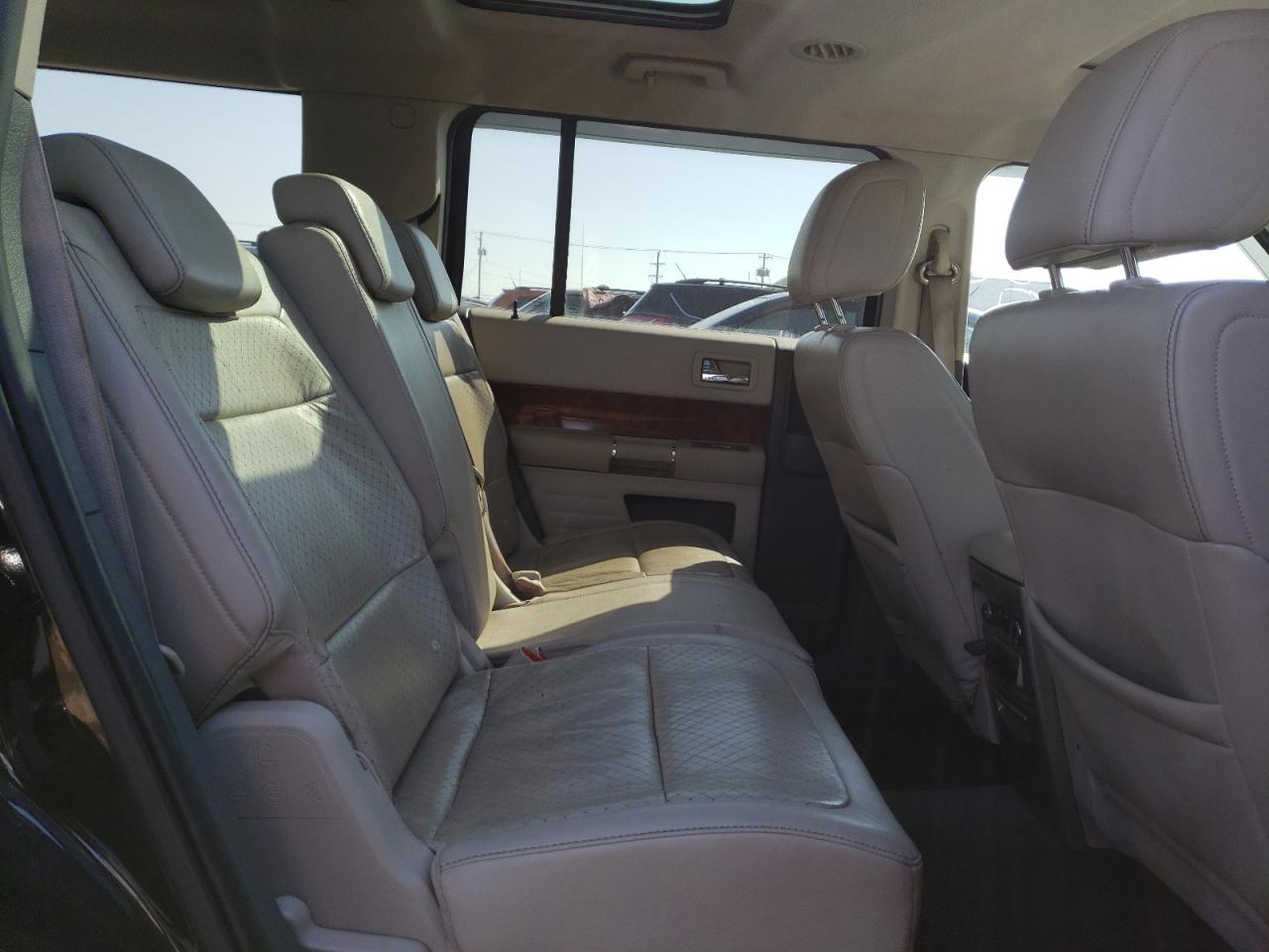 Photo 6 from auction – 2009 FORD FLEX LIMIT with VIN 2FMDK53C39BA30874